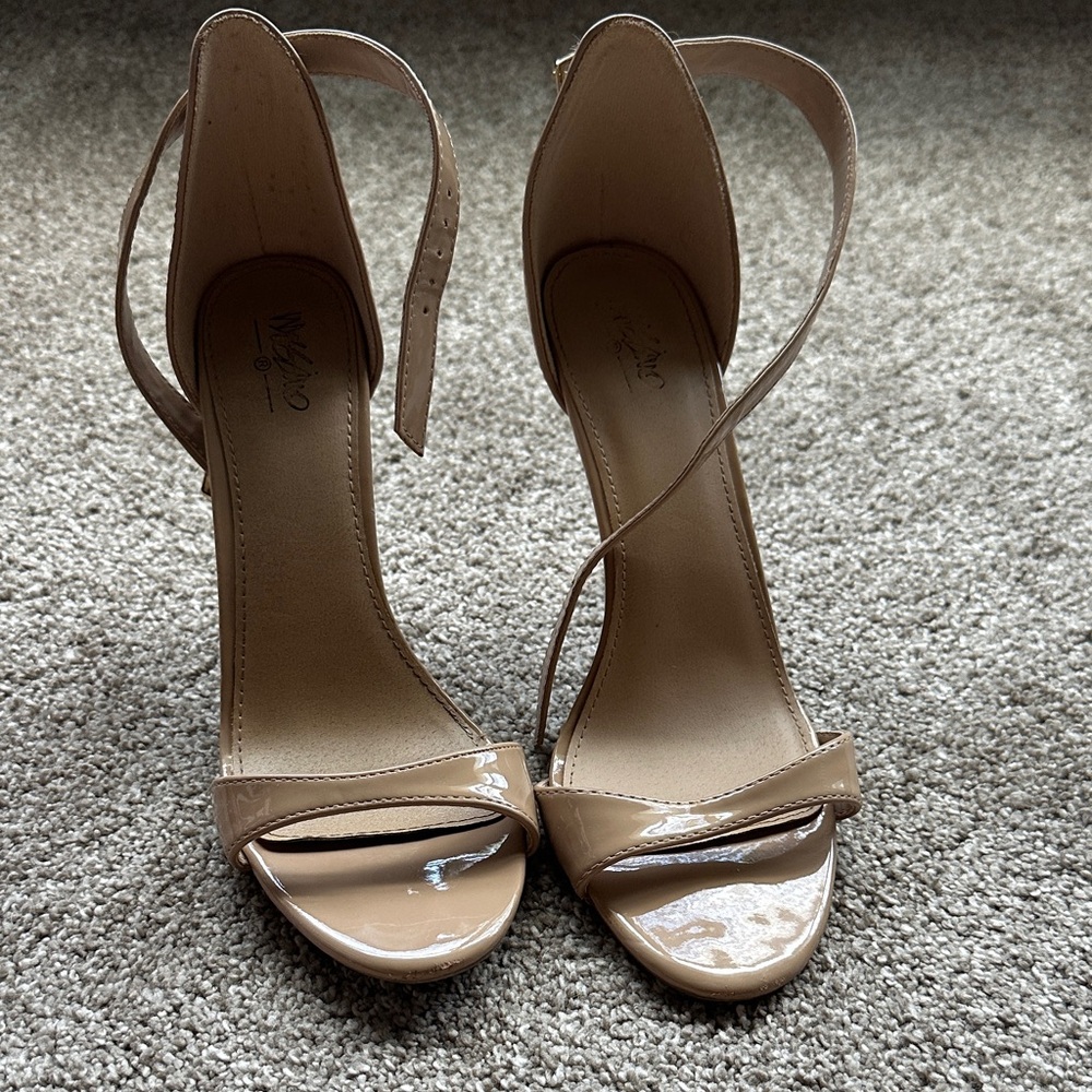 Massimo Beige Patent Heels